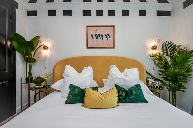 The Secret Garden HTX: Stylish 5 BR Home with Hot Tub, Chef, Massage & Mixology class image 34