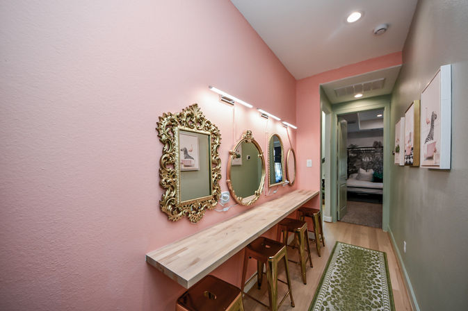 The Secret Garden HTX: Stylish 5 BR Home with Hot Tub, Chef, Massage & Mixology class image 24