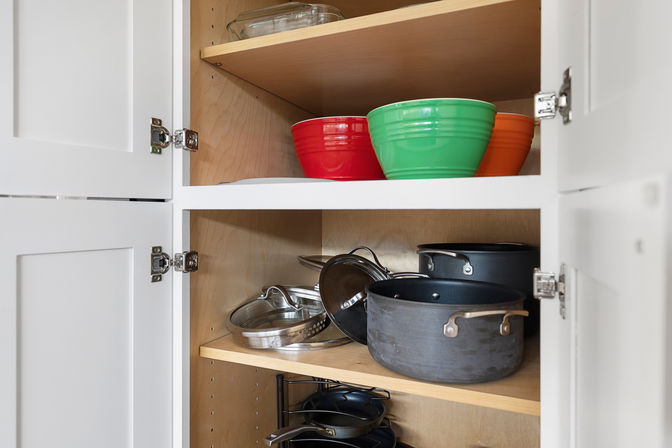 The Black House: Downtown Escape with Hot Tub, Chef, Stylish Decor, Massage & Mixology Class image 44