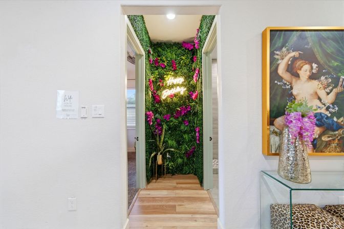 Bloom House: Floral-Themed Downtown Home with Hot Tub, Chef, Massage & Mixology Class image 73