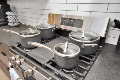 Bloom House: Floral-Themed Downtown Home with Hot Tub, Chef, Massage & Mixology Class image 73