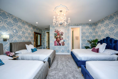 The Secret Garden HTX: Stylish 5 BR Home with Hot Tub, Chef, Massage & Mixology class image 45