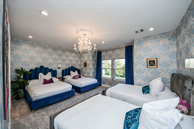 The Secret Garden HTX: Stylish 5 BR Home with Hot Tub, Chef, Massage & Mixology class image 43