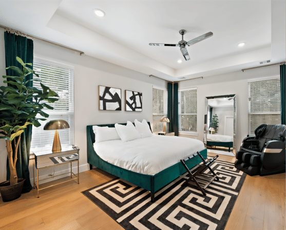 The Black House: Downtown Escape with Hot Tub, Chef, Stylish Decor, Massage & Mixology Class image 6