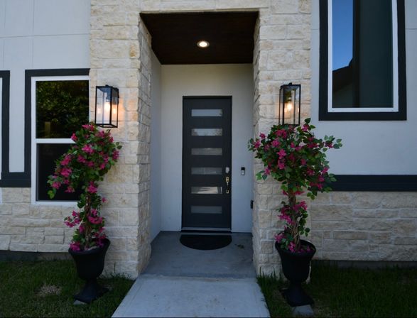 The Secret Garden HTX: Stylish 5 BR Home with Hot Tub, Chef, Massage & Mixology class image 65
