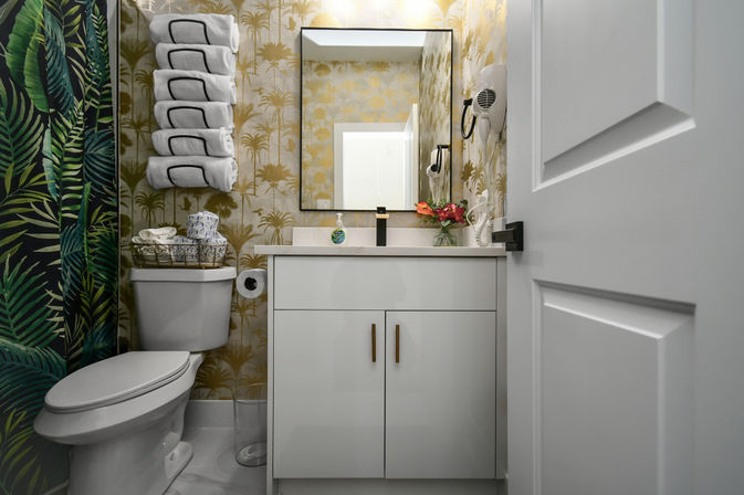 The Garden of Eden HTX: Insta-Worthy Home with Game Room, Hot Tub, Private Chef, Massage & Mixology Class image 38