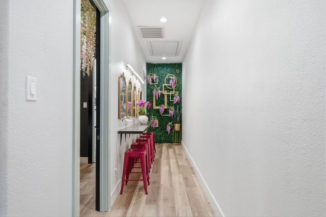 Bloom House: Floral-Themed Downtown Home with Hot Tub, Chef, Massage & Mixology Class image 86
