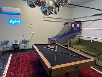 The Secret Garden HTX: Stylish 5 BR Home with Hot Tub, Chef, Massage & Mixology class image 73