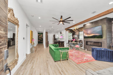 Bloom House: Floral-Themed Downtown Home with Hot Tub, Chef, Massage & Mixology Class image 9