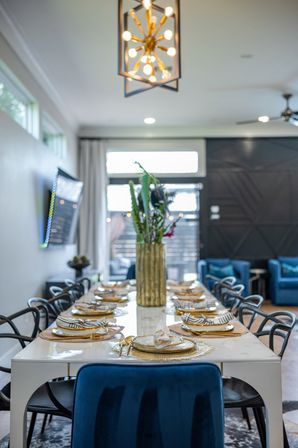 The Black House: Downtown Escape with Hot Tub, Chef, Stylish Decor, Massage & Mixology Class image 6