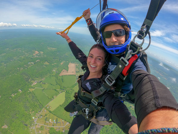 Skydiving Over The Poconos Mountains image 7