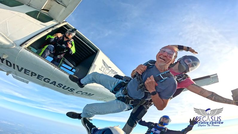 Skydiving Over The Poconos Mountains image 11