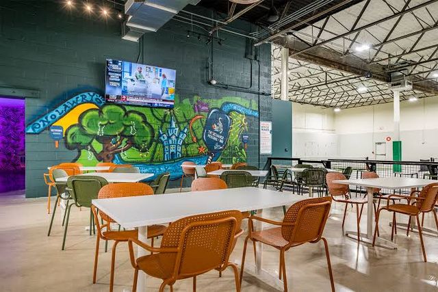 Private Pickleball Courts & Full Bar in New Orleans image 4