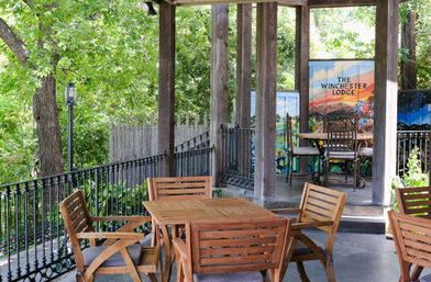 The Winchester Lodge: Boutique Hill Country Stay Just One Block from Main Street image 4