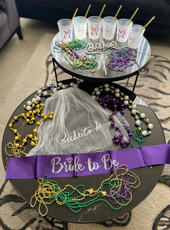 Beads Booze & I do's neon decor package image 4
