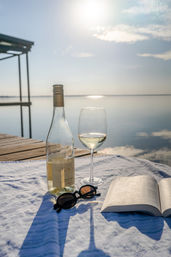 Modern Lake House with Community Pool Near Richland Chambers Reservoir — one of East Texas’s premier outdoor destinations. image 7