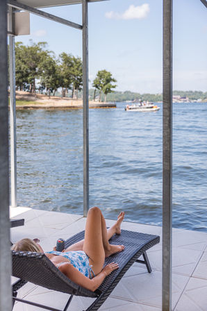 Lake Ozark Estate, Waterfront Villa near Lake of the Ozarks, Missouri image 17