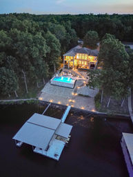Lake Ozark Estate, Waterfront Villa near Lake of the Ozarks, Missouri image 3