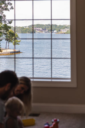 Lake Ozark Estate, Waterfront Villa near Lake of the Ozarks, Missouri image 14
