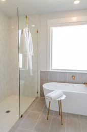 Modern Lake House with Community Pool Near Richland Chambers Reservoir — one of East Texas’s premier outdoor destinations. image 15