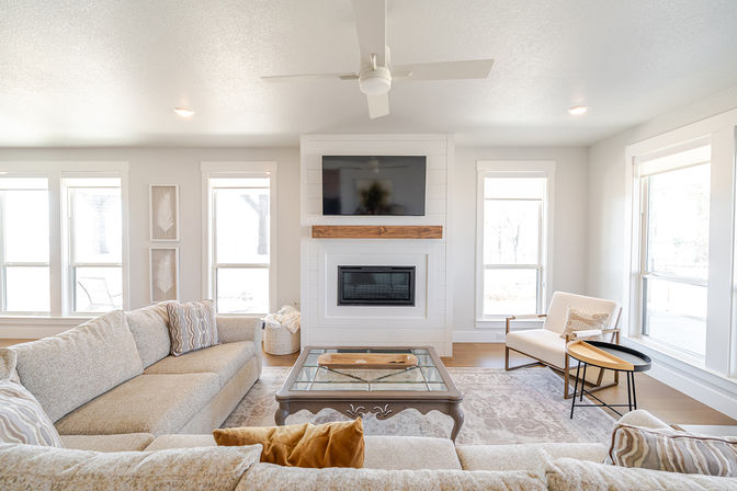 Modern Lake House with Community Pool Near Richland Chambers Reservoir — one of East Texas’s premier outdoor destinations. image 13