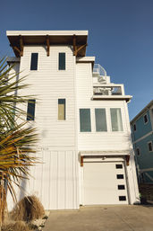 Willmington, North Carolina Vacation Property with Rooftop Deck image 2