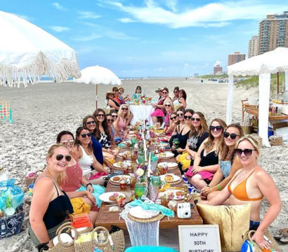 Picnics and Prosecco