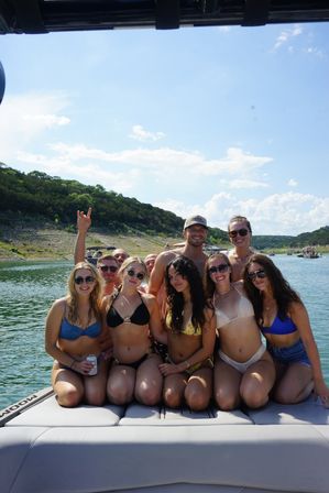 Lake Travis Private Surf Boat Charters image 1