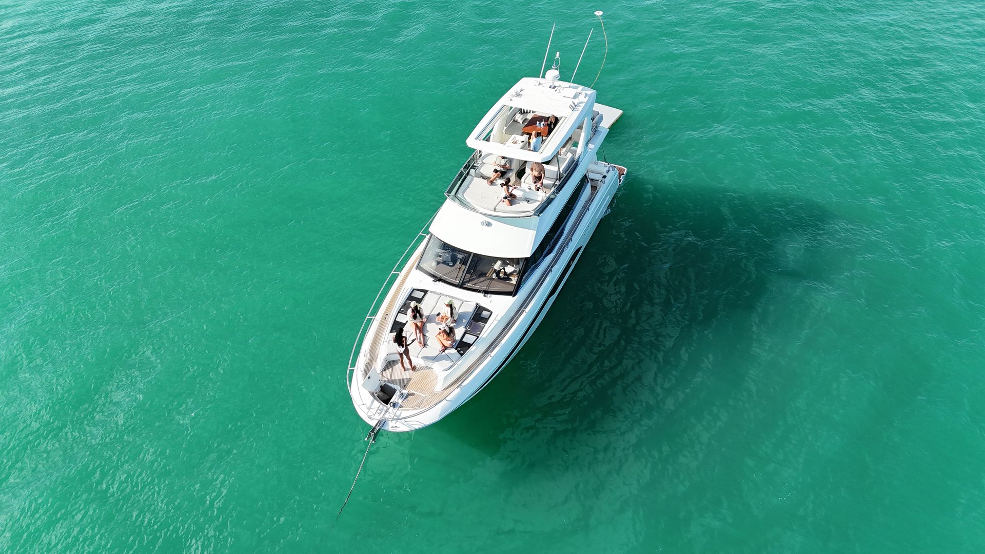 One & Only Private Yacht Experience image 1
