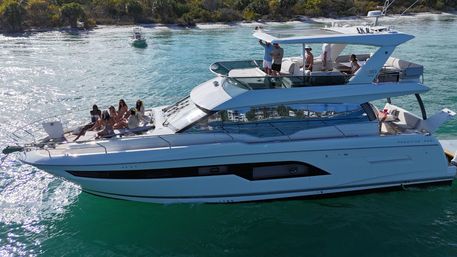 One & Only Private Yacht Experience image 26