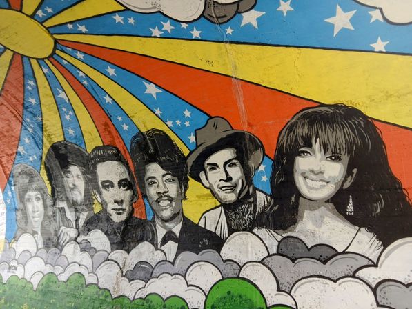 Nashville Murals, Music & Memories on an open-air bus image 9