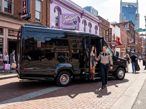 Private Luxury Nashville Tour. Your Trip, Your Way image 1
