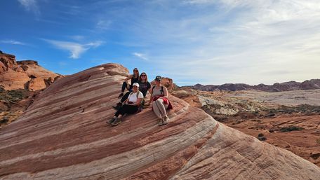 Valley of Fire Desert Hiking Escape image 5
