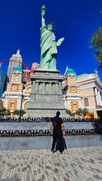 Las Vegas Strip and Downtown Instagram Tour image 24