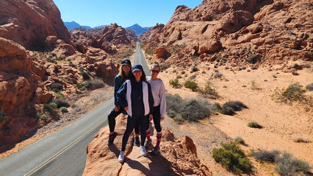 Valley of Fire Desert Hiking Escape image
