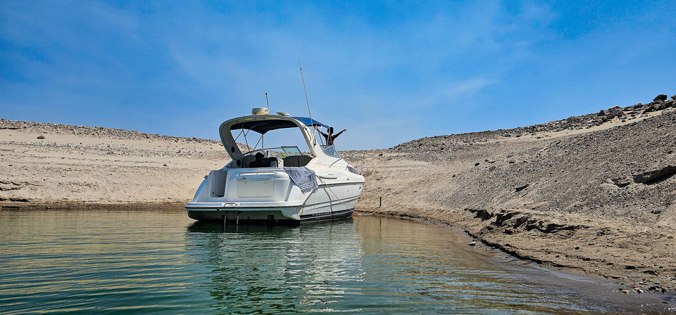 Vegas Boat Day: Private Lake Mead Cruiser Experience image 10