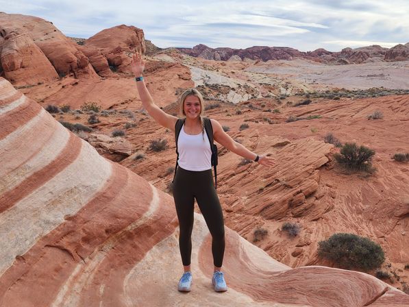 Valley of Fire Desert Hiking Escape image 13