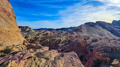Valley of Fire Desert Hiking Escape image 4