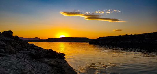 Vegas Boat Day: Private Lake Mead Cruiser Experience image 19