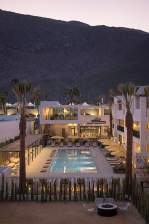 Drift Palm Springs: 1-4 Bedroom Suites + Resort Style Amenities image 23
