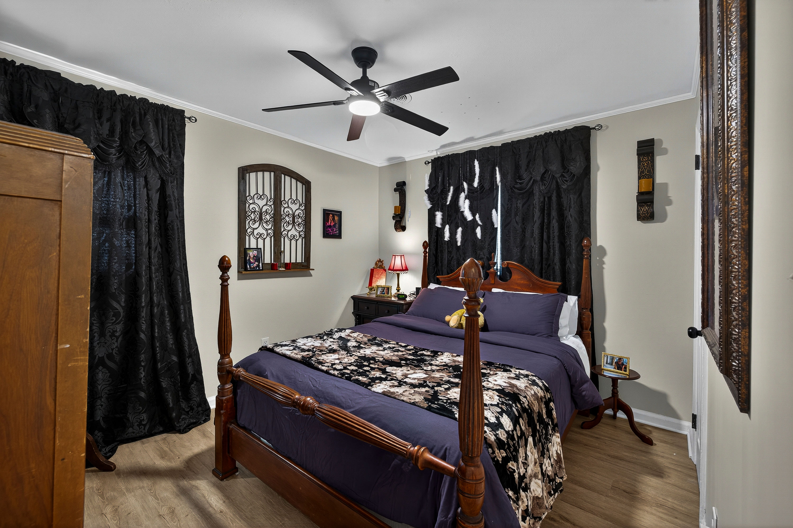 Vampire Diaries Themed Stay in Covington, GA image 2