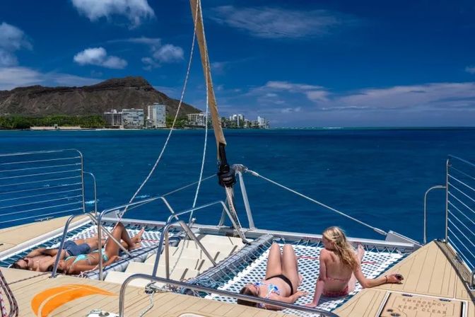 Turtle Canyon Adventure Sail: Swim with Sea Turtles & Tropical Fish in Waikiki image 5