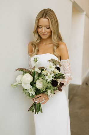 Group Spray Tan Party for Bachelorettes — We Bring the Glow to Your Rental image 9