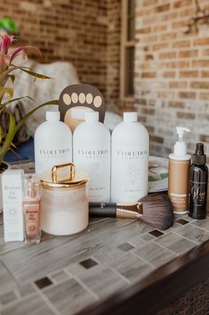 Group Spray Tan Party for Bachelorettes — We Bring the Glow to Your Rental image 13