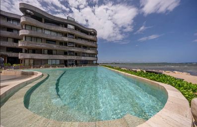 Oceanfront 3BR Luxury Condo w/ Private Beach image 18