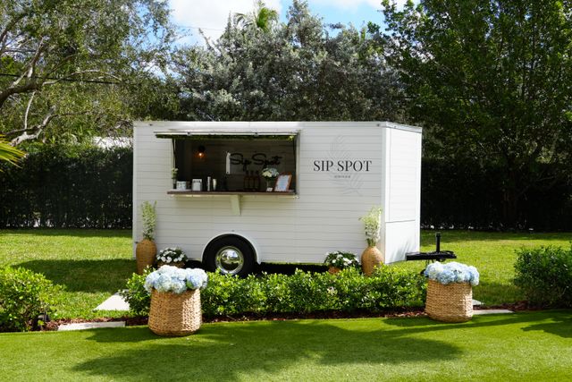 Mobile Bar Service for Private Parties in Miami image 4