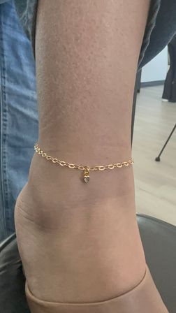 Build-Your-Own Charm Bar Party: Custom Jewelry Made On the Spot image 5