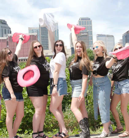 Murals & Mimosas: Music City's Best Mural Tour on Wheels image 7