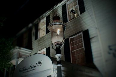 Savannah Ghost Tour: Haunted History Walk by Local Author for Groups image 12