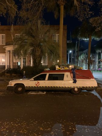 Savannah Haunted Pub Crawl: An Evening with Spirits image 19